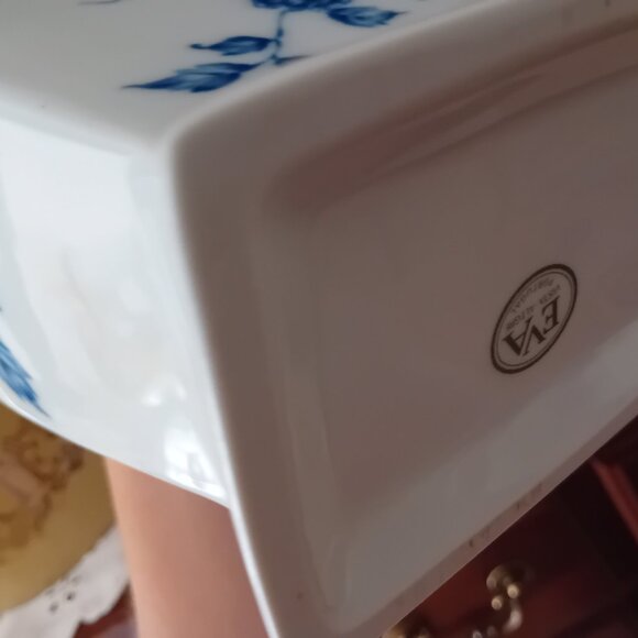 Chinese Blue and White Vista Alegre Portugal Urns - Picture 3 of 15